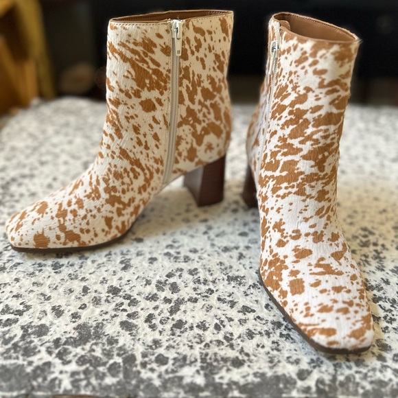 I.N.C Calf Hair Speckled Block Heel Ankle Boots - Picture 5 of 9